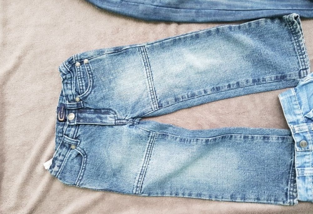 Spodnie jeansy dresy 98 jeansowe dresowe spodenki chłopięce