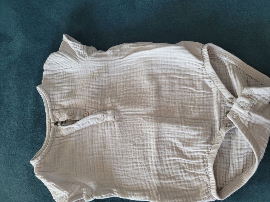 Komplet -spodnie i bluza + gratisy