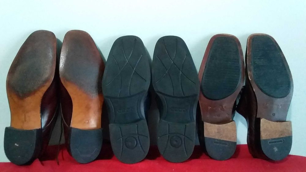 Туфлі чоловічі-шкіра натуральна-Barker-9/28,5;ecco-40/27;Hessels-43/