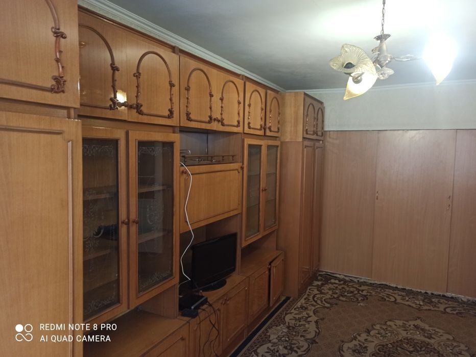 Продам дві кімнати в гуртожитку