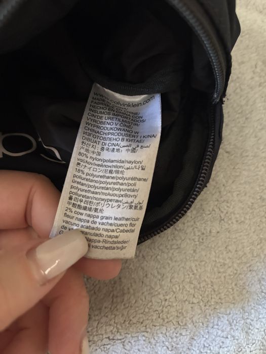 Męska, czarna nerka Calvin Klein Primary