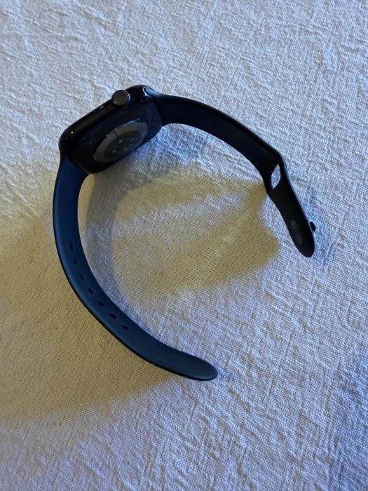 APPLE Watch Series 10 GPS 46 mm Alumínio Preto Brilhante com Bracelete Desportiva Preto