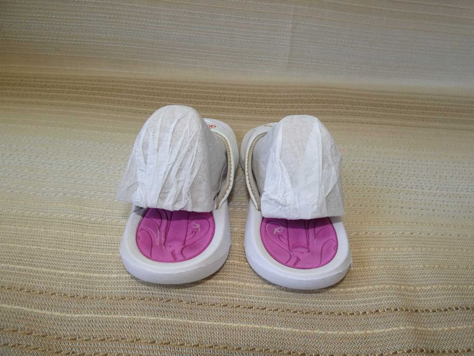 Klapki japonki Adidas rozm 36 - 22,5 cm