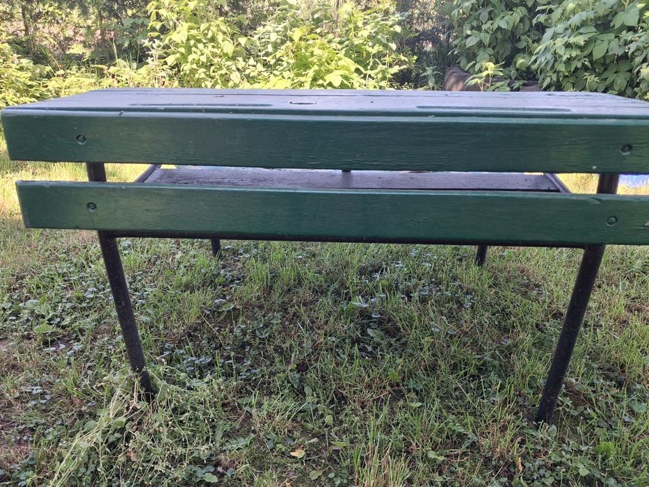 Sprzedam starą ławkę szkolna