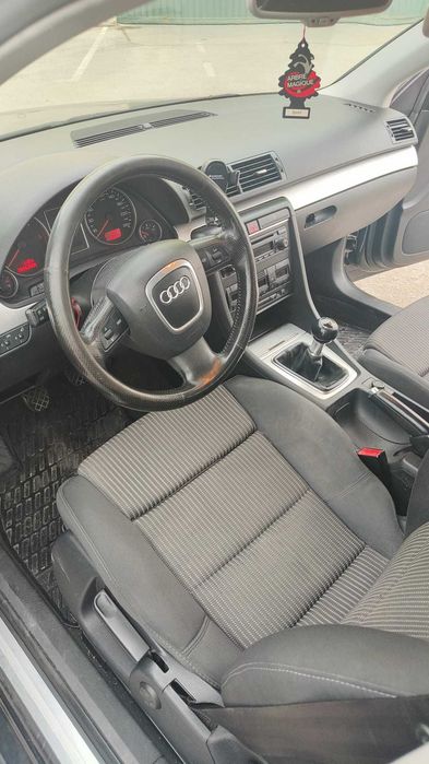 AUDI A4 2.0 2005
