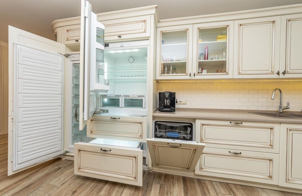 Продаж 3к. вул.Деміївська 13+паркомісце. Дизайнерський ремонт.єОселя