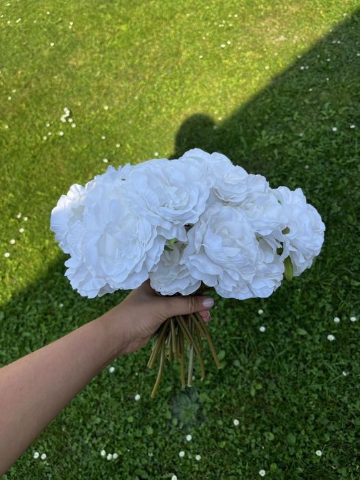 Штучні весільні квіти