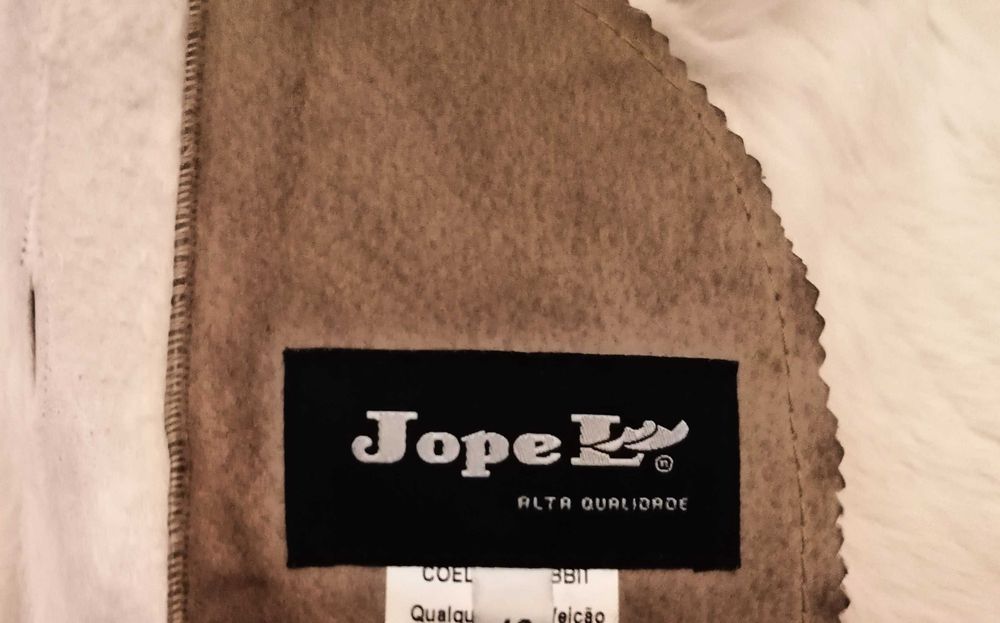 Casaco integralmente em pele de coelho para senhora