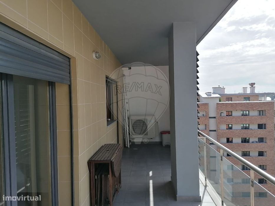 Apartamento T2 para arrendamento