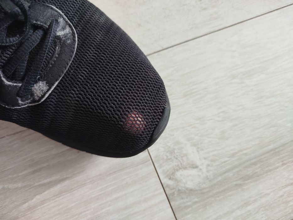 Czarne buty nike