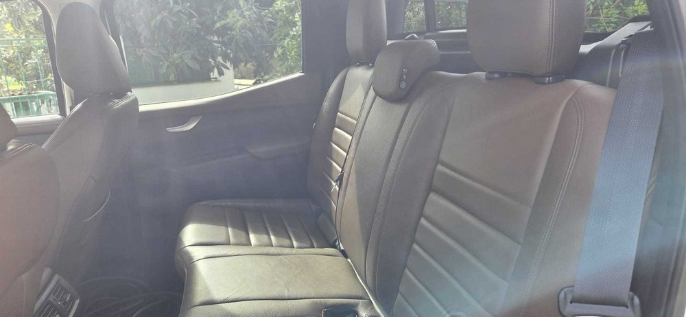 Mercedes-Benz X 250d 4MATIC Progressive · Automático · Pele · GPS · 2017 · 157.000 km