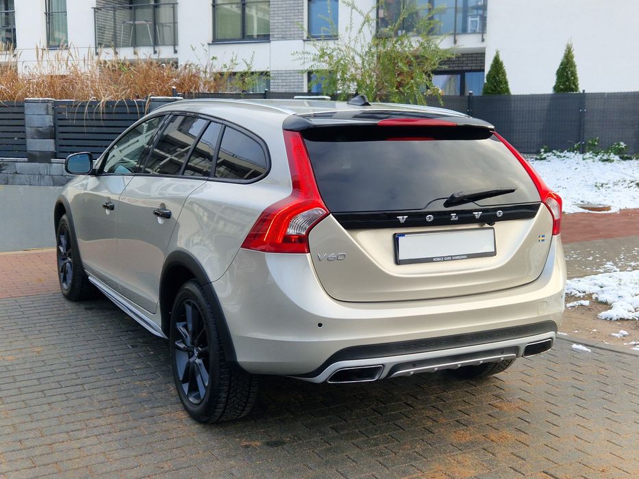 VOLVO v60 cross country zamiana