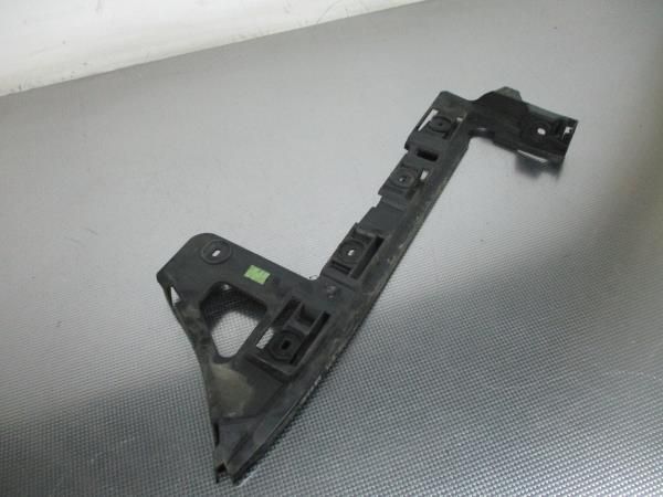 Guia de pára-choques trás direita VOLKSWAGEN Passat (3C2)