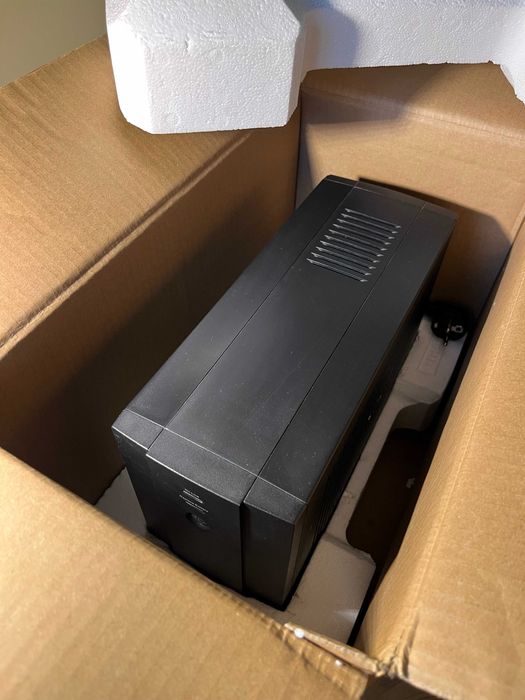Джерело Безперебійного Живлення APC Back-UPS 800 ВА