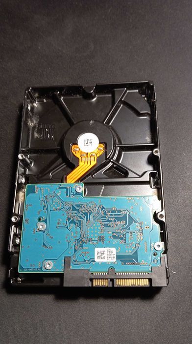 toshiba p300 1tb - купить комплектующие для ПК - Цена на OLX.ua