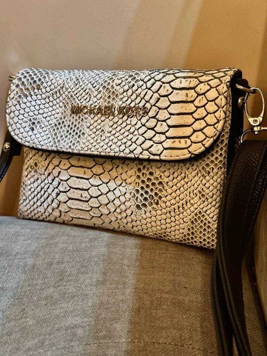 Міні-сумка Michael Kors біла