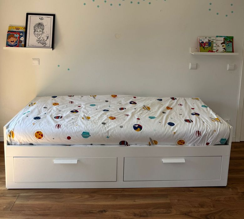 IKEA BRIMNES cama individual/dupla