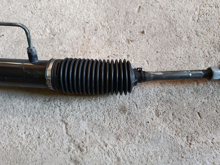 Рульова рейка на TUCSON.