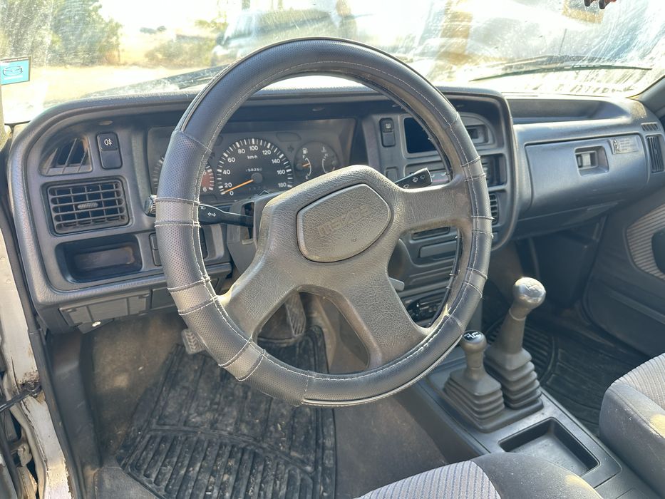 Mazda B2500 pickUp 4x4