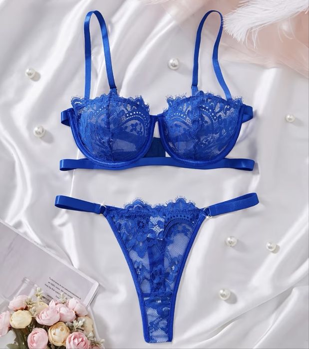 Білизна жіноча.