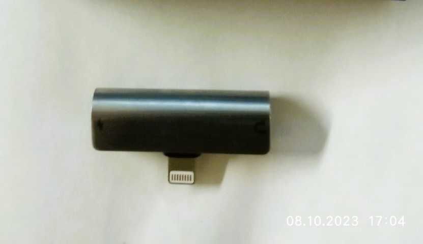 Переходник AUDIO HOCO LS25 Lightning - Lightning Power + Jack 3.5
