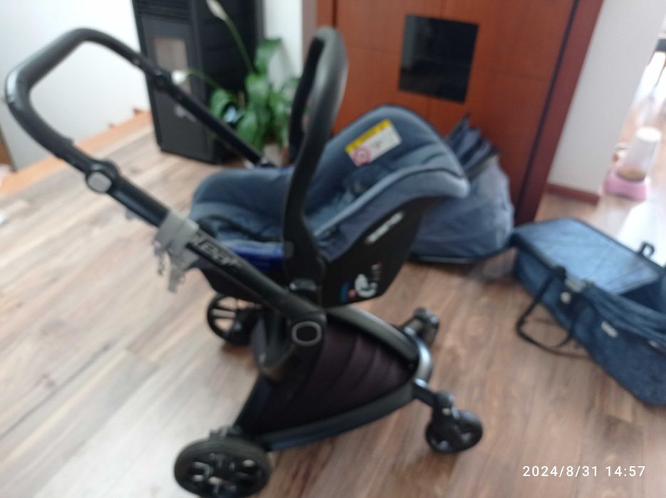 Trio Be Cool Pleat PLUS - Carrinho + Ovo + Alcofa + Saco + Capa Chuva