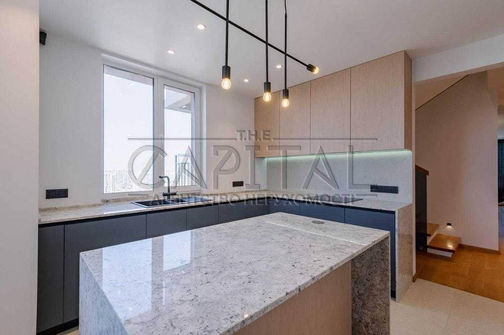 Продаж квартири, пентхаус, ЖК «Адамант», вул. Василя Липківського