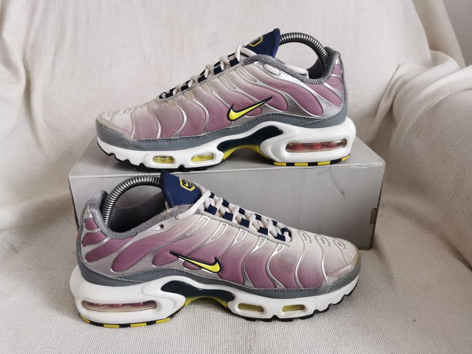 Nike Air Max Plus Tn buty sportowe sneakersy 38,5