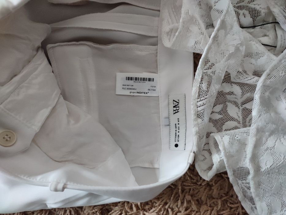 Широкі білі брюки zara. Білі штани zara. Белые штаны zara