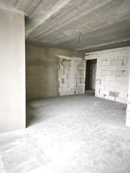 "єОселя" Простора Квартира 67,5 м² у Зданій новобудові
