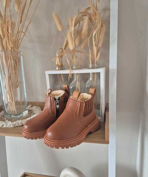 Brązowe botki ocieplane na zimę buty za kostkę rozm 21 (13.7cm)