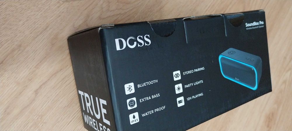 Coluna som DOSS Wireless