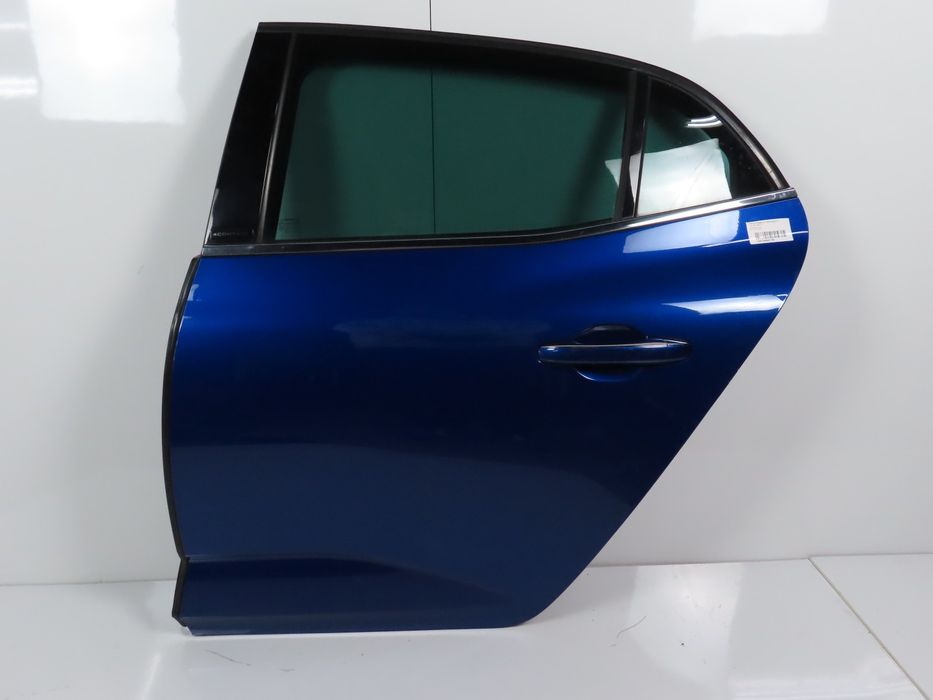 Porta Renault Megane Iv Hatchback Ref: 821015121R