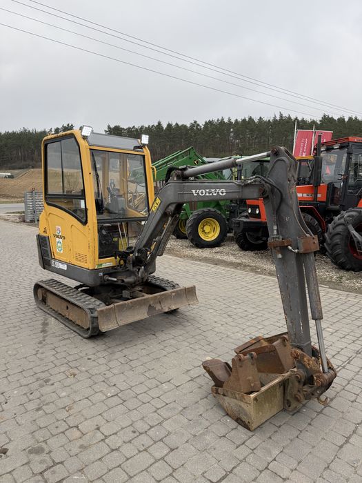 Minikoparka Volvo EC20B
