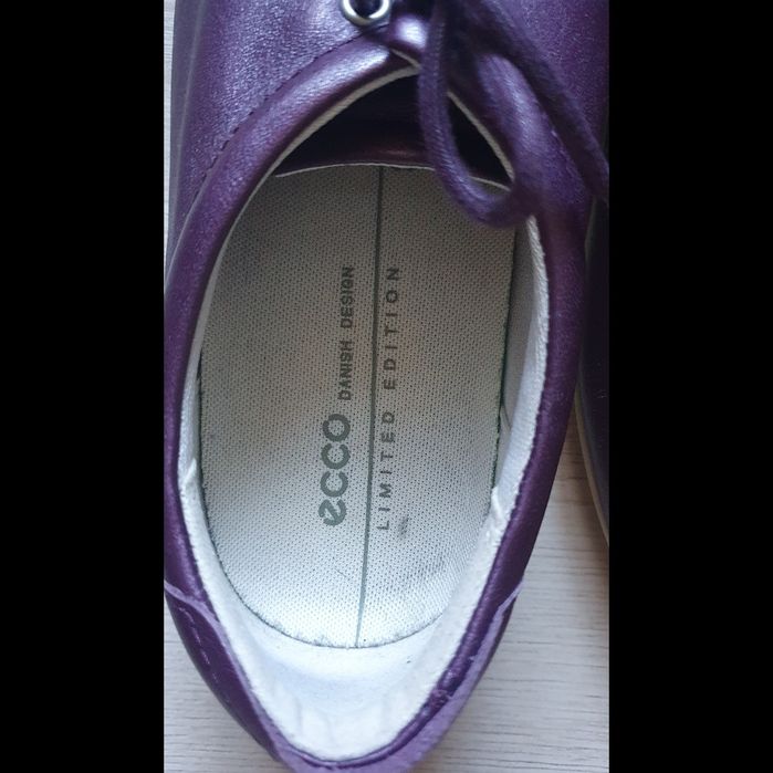 Туфлі, черевики, кросівки, кеди Ecco 39 р.