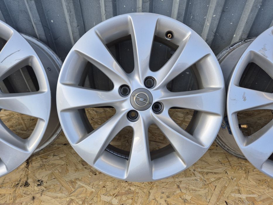 Alufelgi felgi Opel Corsa Adam 16" 4x100  KOMPLET