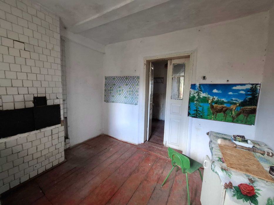 Будинок в центрі села Голосків