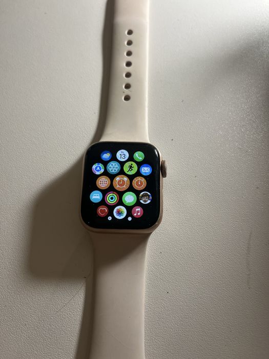 apple watch 5, 40мм