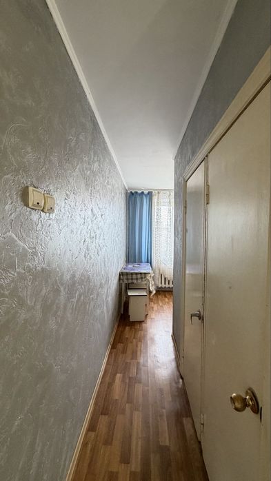 3к район рынка СКД (62кв) комнаты изолированы, не угловая, есть балкон