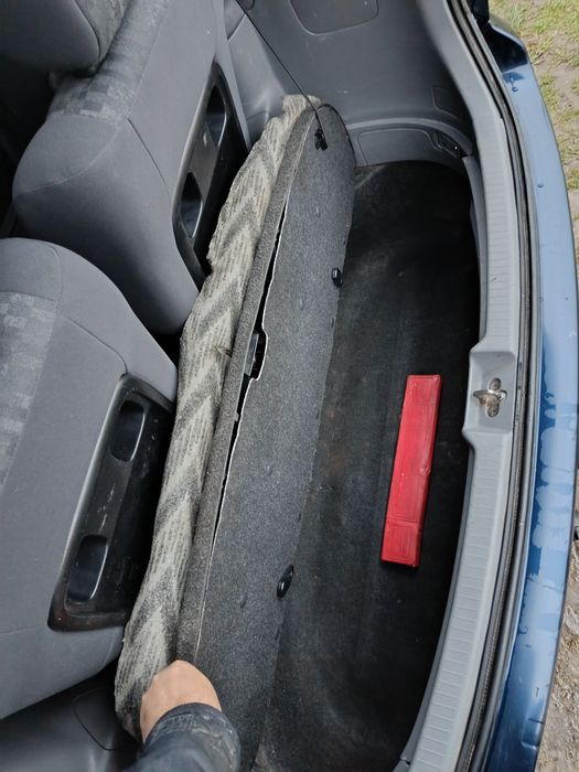 Toyota Avensis Verso 2003 р