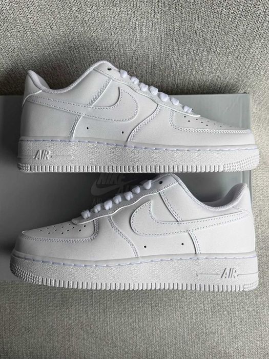 Nike Air Force 1 Białe R.45