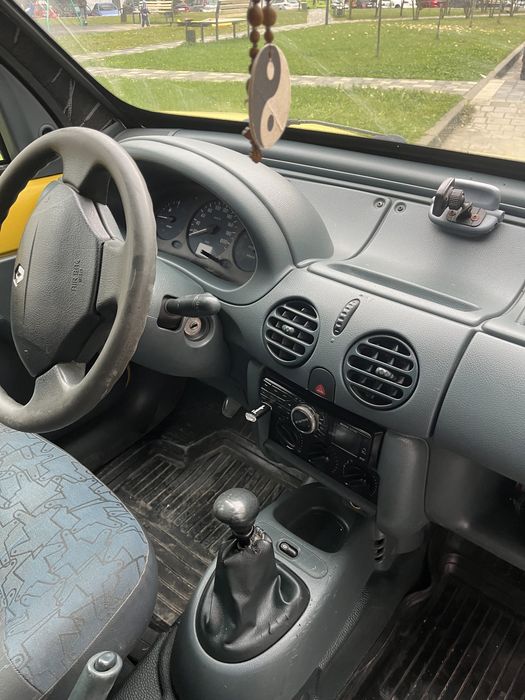 продам автомобіль