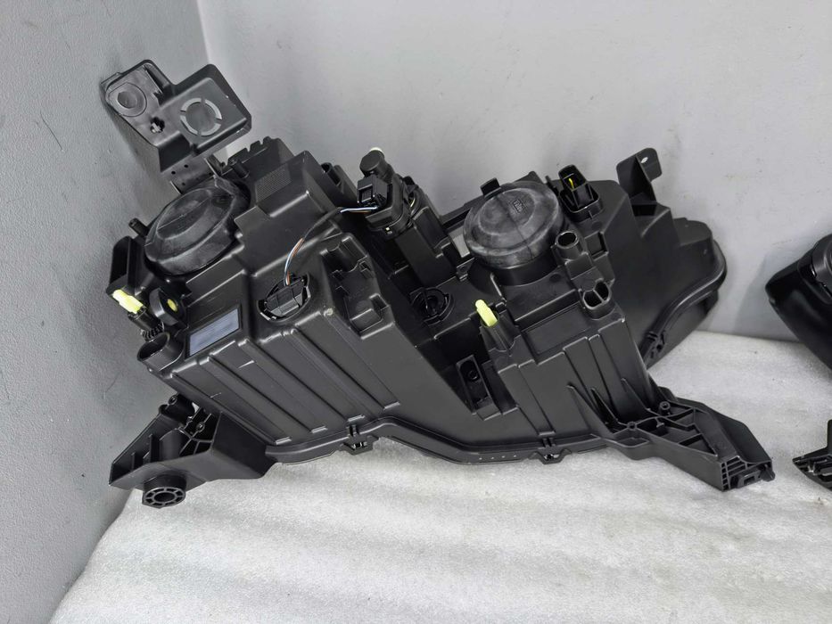 Lampa Reflektor Prawy Lewy Citroen DS3 Crossback Nowy! EU!