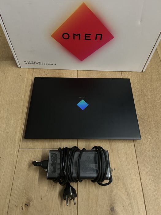 HP Omen, i7/RTX 2070 Super Max-Q(8GB)/16 GB RAM/1TB SSD