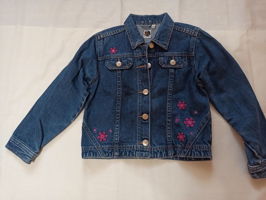 Курточка для дівчинки