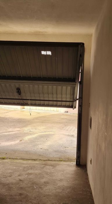 Garagem box fechada em Ermesinde