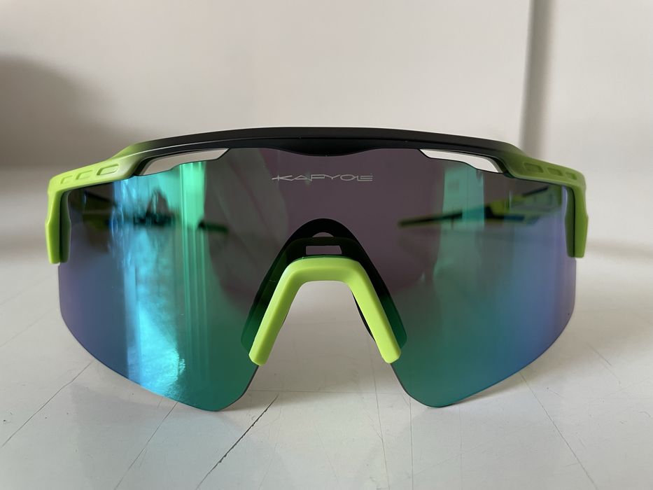 Oculos de ciclismo ou corrida novos