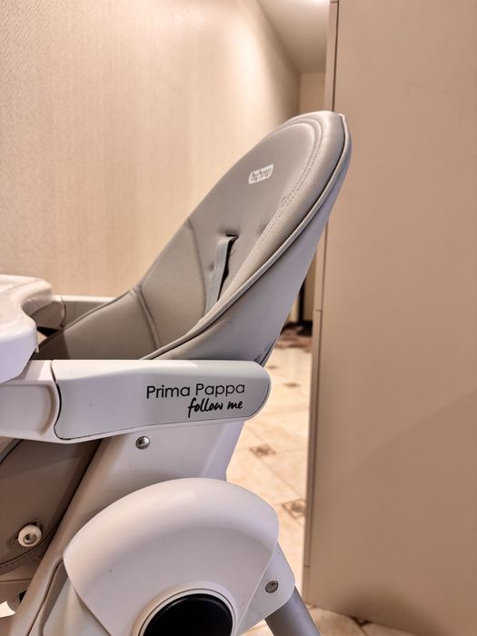 Стільчик для годування