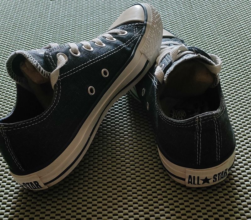 Nowe Oryginalne Trampki Converse Chuck Taylor 37 Limitowana edycja Granatowo-Złote