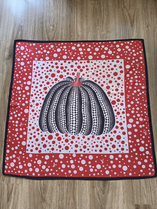 Apaszka biało-czerwone kropki dynia Yayoi Kusama !!